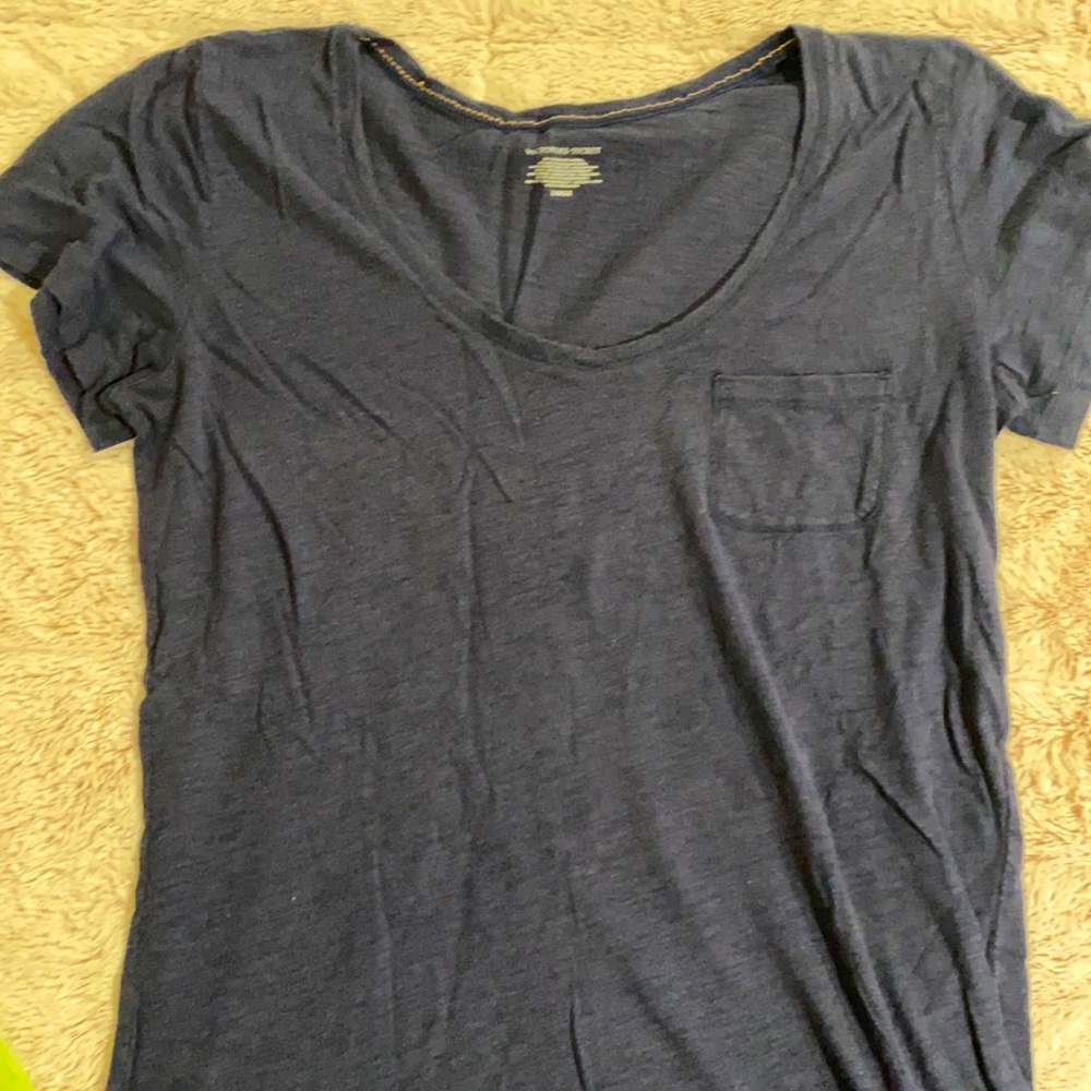 Vs pocket tee